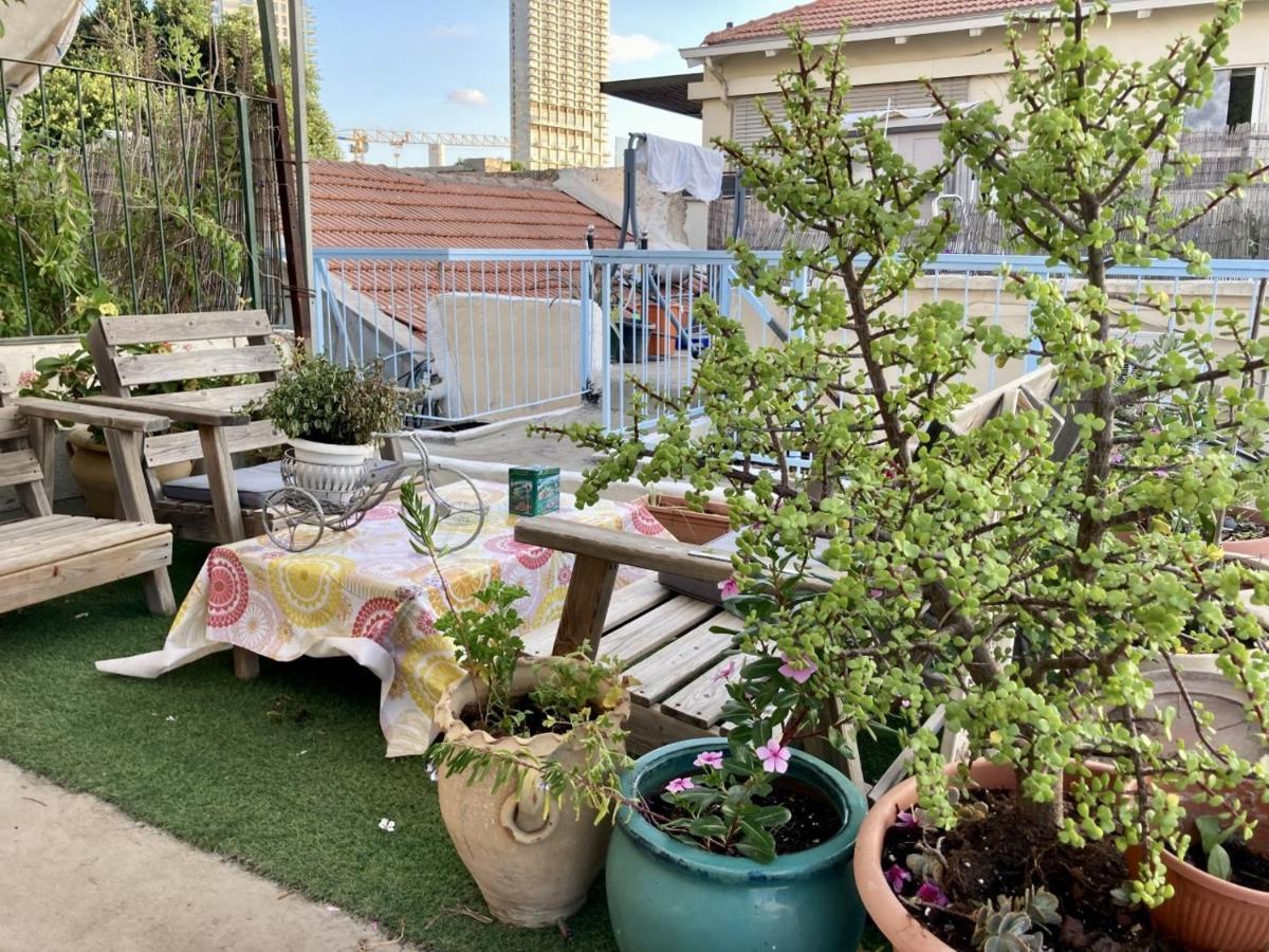 Neve Tzedek Original Style Apartments Tel Aviv Exterior photo