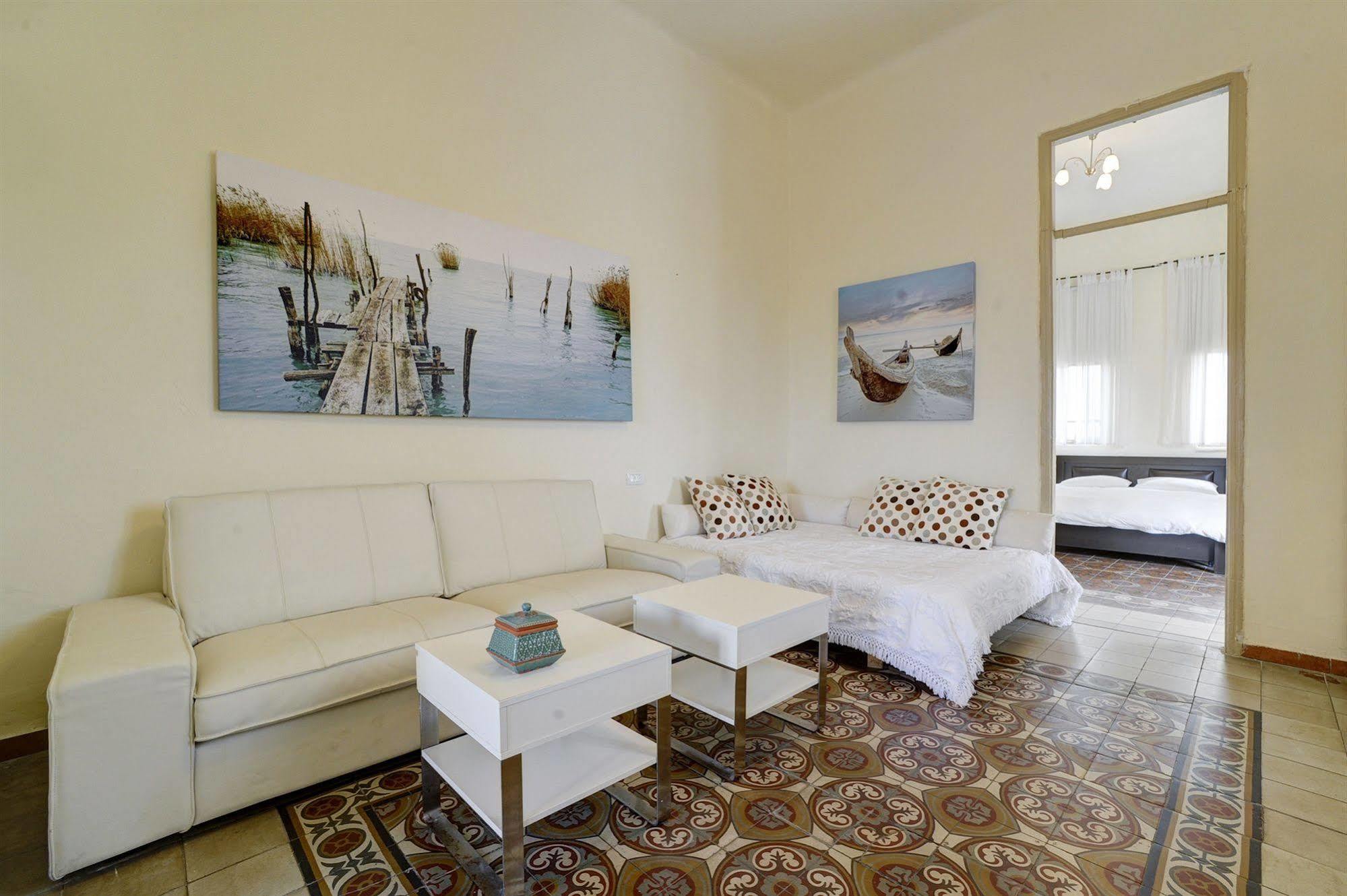 Neve Tzedek Original Style Apartments Tel Aviv Exterior photo